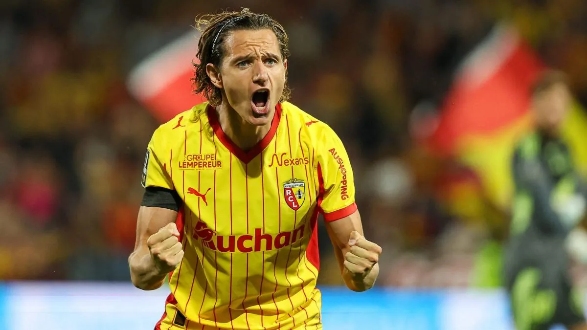 Lens arrache une victoire inattendue face au Slavia Prague en Ligue des champions