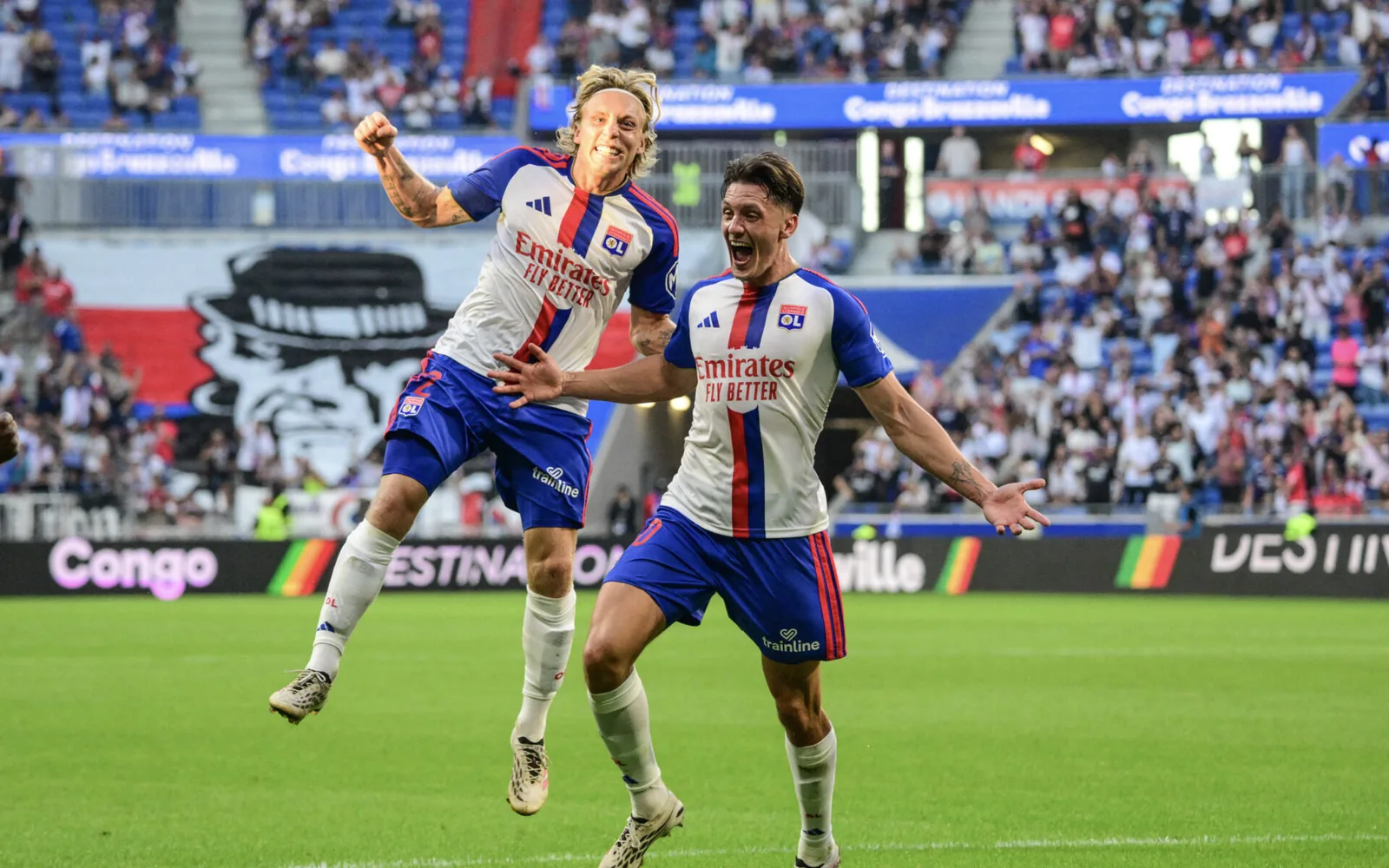 Lyon teste un nouveau schéma et s’impose face à Auxerre